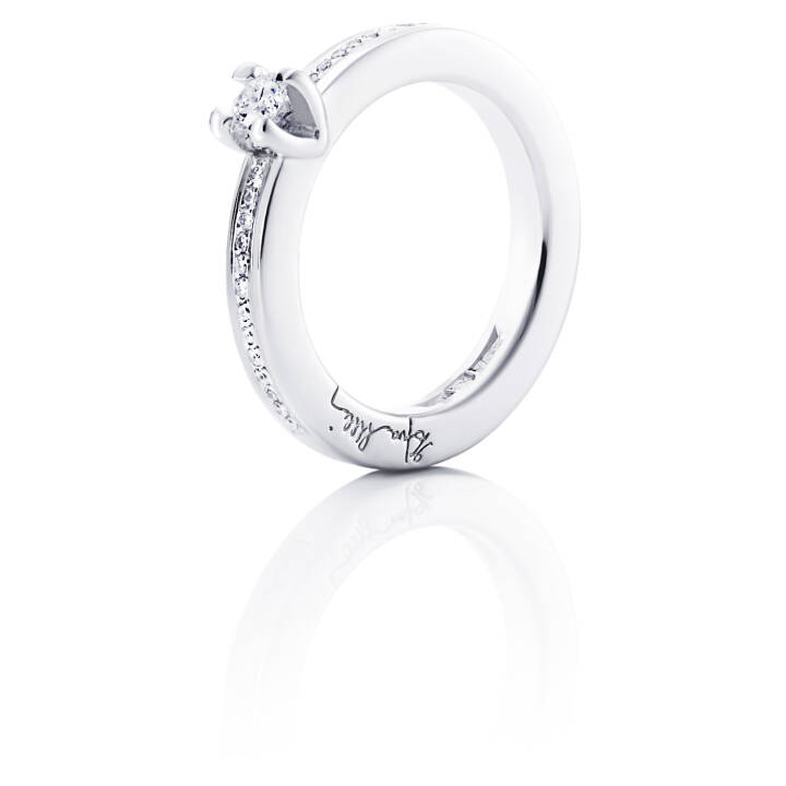 Heart To Heart 0.19 ct diamant Ring Witgoud in de groep Ringen / Witgouden ringen bij SCANDINAVIAN JEWELRY DESIGN (13-102-00585)