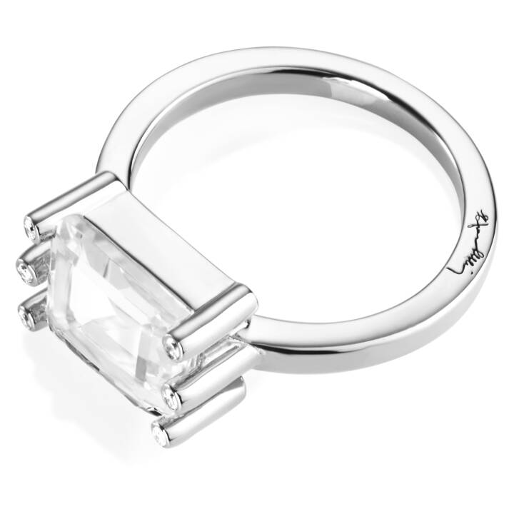 Beautiful Dreamer - Crystal Quartz Ring Witgoud in de groep Ringen / Witgouden ringen bij SCANDINAVIAN JEWELRY DESIGN (13-102-01824)