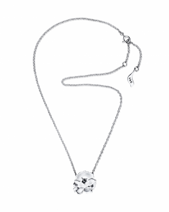 Anemone Necklace Silver in de groep Kettingen / Zilveren kettingen bij SCANDINAVIAN JEWELRY DESIGN (10-100-02339-4045)
