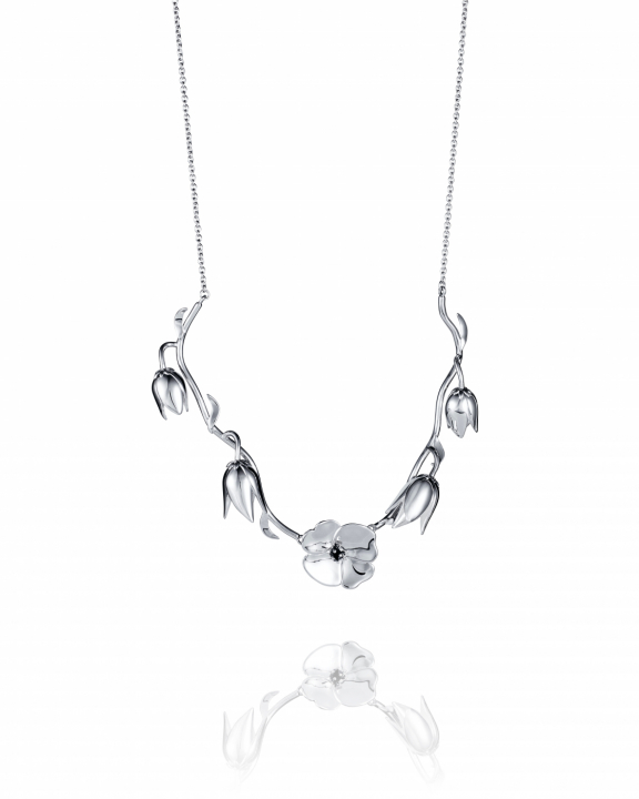 Helleborus Collier Silver in de groep Kettingen / Zilveren kettingen bij SCANDINAVIAN JEWELRY DESIGN (10-100-02347-4045)