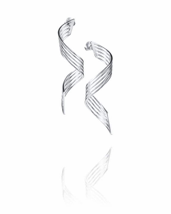 Bridges Oorbel Zilver in de groep Efva Attling Back Week / Efva Attling Black Week - 20% bij SCANDINAVIAN JEWELRY DESIGN (12-100-02143-0000)