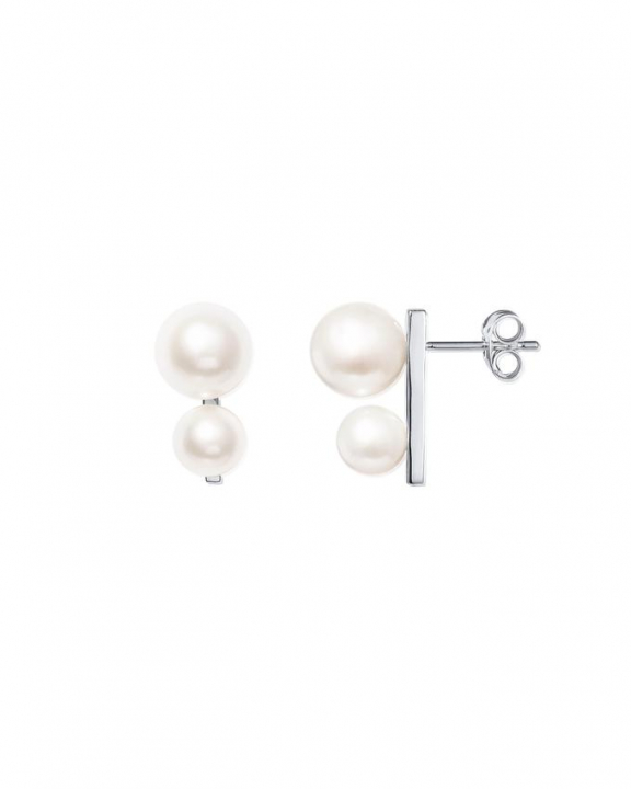 Drip Drop Pearl Ear Zilber in de groep Oorbellen / Zilveren oorbellen bij SCANDINAVIAN JEWELRY DESIGN (12-100-02226-0000)