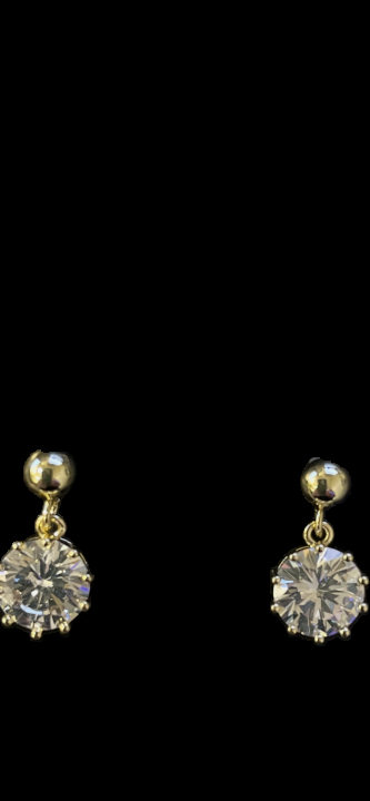 Lise short Earrings Gold in de groep Oorbellen / Gouden oorbellen bij SCANDINAVIAN JEWELRY DESIGN (1297-7700-251)