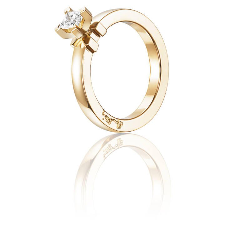 Dolce witte Princess 0.30 ct diamant Ring goud in de groep Ringen / Verlovings- & trouwringen bij SCANDINAVIAN JEWELRY DESIGN (13-101-01105)