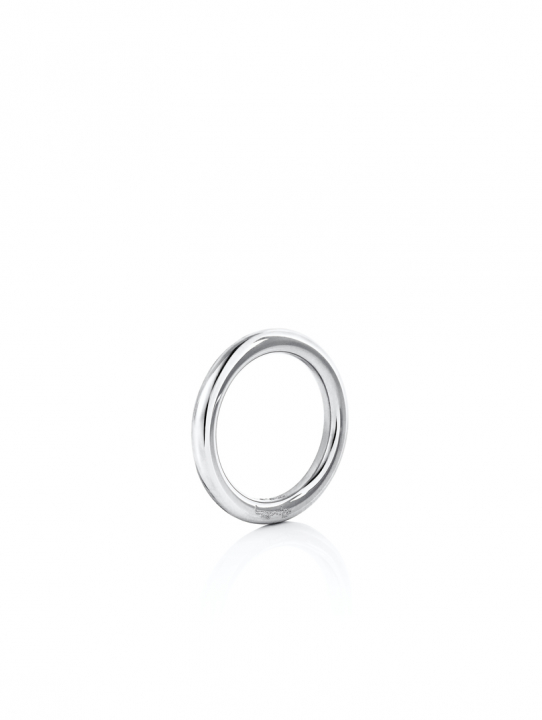 One Love Thin Ring Witgoud in de groep Ringen / Witgouden ringen bij SCANDINAVIAN JEWELRY DESIGN (13-102-01993)