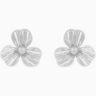 Flora petal Earrings Silver in de groep Oorbellen / Zilveren oorbellen bij SCANDINAVIAN JEWELRY DESIGN (1400-6400-256)