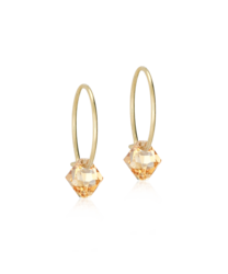 GT Ear Ring 14 mm, Bicone 6 mm, Golden shadow in de groep Oorbellen / Gouden oorbellen bij SCANDINAVIAN JEWELRY DESIGN (15-1347-28)