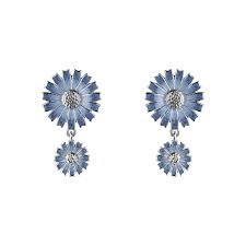 DAISY Double Earrings Silver BLUE 13 MM/8 MM in de groep Oorbellen / Zilveren oorbellen bij SCANDINAVIAN JEWELRY DESIGN (20001740)