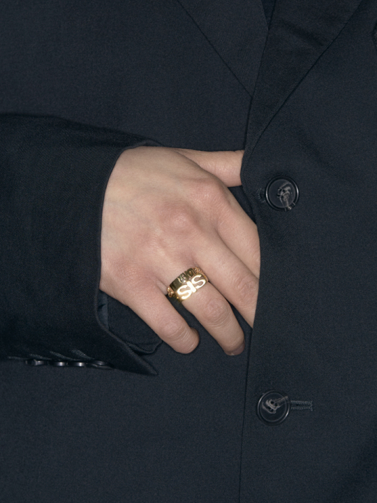 Sis Ring Goldplated Silver  in de groep Ringen / Gouden ringen bij SCANDINAVIAN JEWELRY DESIGN (500407YG)