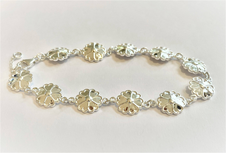 Uppland Armbanden 10 blommor Zilver 18+1 cm in de groep Armbanden / Zilveren armbanden bij SCANDINAVIAN JEWELRY DESIGN (820080925)