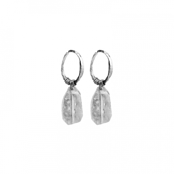 Mathilda Oorbel Zilver in de groep Oorbellen / Zilveren oorbellen bij SCANDINAVIAN JEWELRY DESIGN (9814c)