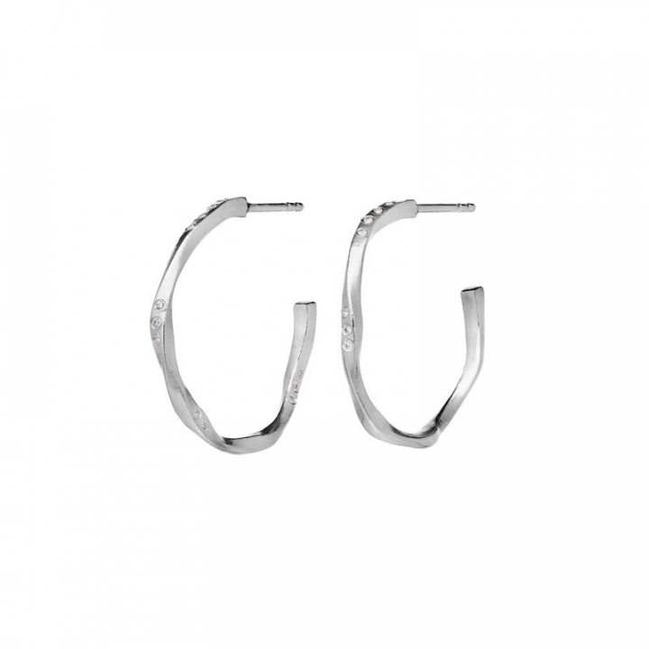 Echo Medium Oorbel Zilver in de groep Oorbellen / Zilveren oorbellen bij SCANDINAVIAN JEWELRY DESIGN (9862C)