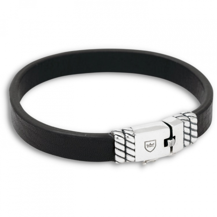 Silver/LäderBracelet Slät in de groep Armbanden / Zilveren armbanden bij SCANDINAVIAN JEWELRY DESIGN (NB19031)