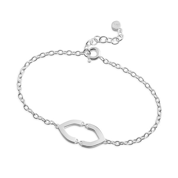 Petal Linked Armbanden Zilver in de groep Last Chance / Armbanden bij SCANDINAVIAN JEWELRY DESIGN (S515)