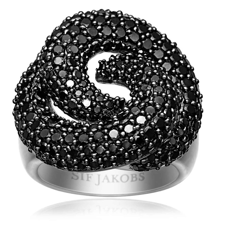 BOVALINO ring zwarte Zirkoner (Zilver) in de groep Ringen / Zilveren ringen bij SCANDINAVIAN JEWELRY DESIGN (SJ-R10782-BK)