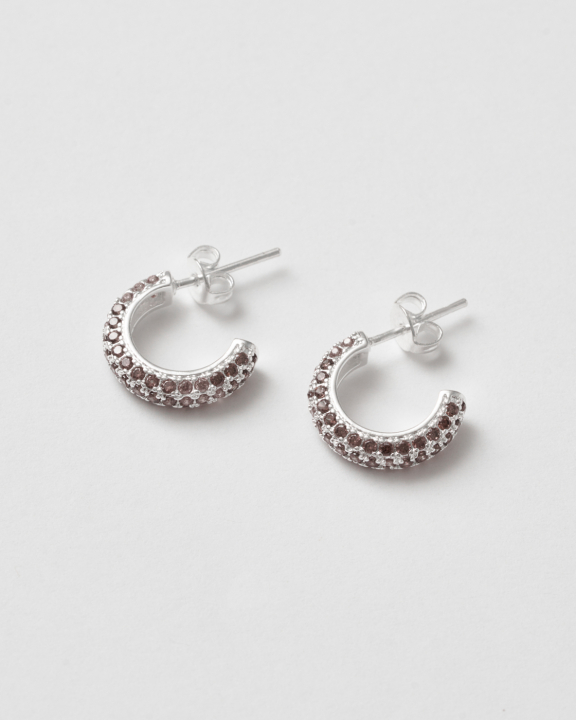  in de groep Oorbellen / Zilveren oorbellen bij SCANDINAVIAN JEWELRY DESIGN (SW-OHM-S-BR)