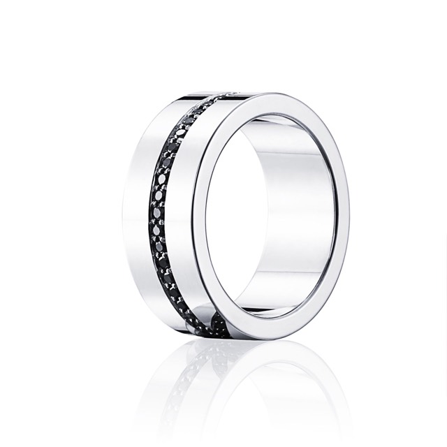 Wide & Black Stars Ring Zilver