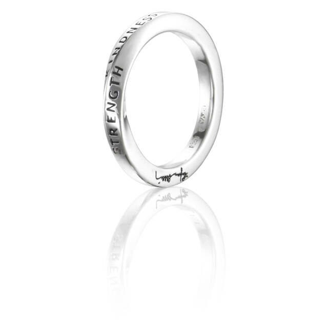 Strength & Kindness Ring Zilver