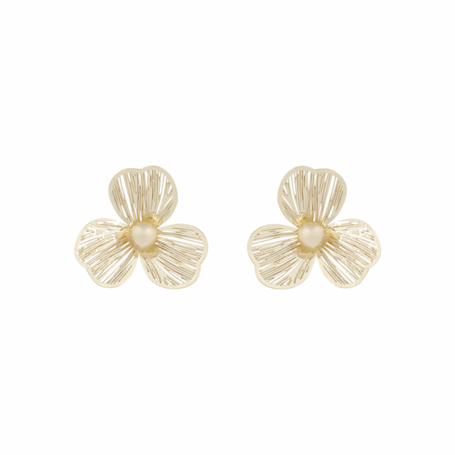 Flora petal Earrings Gold