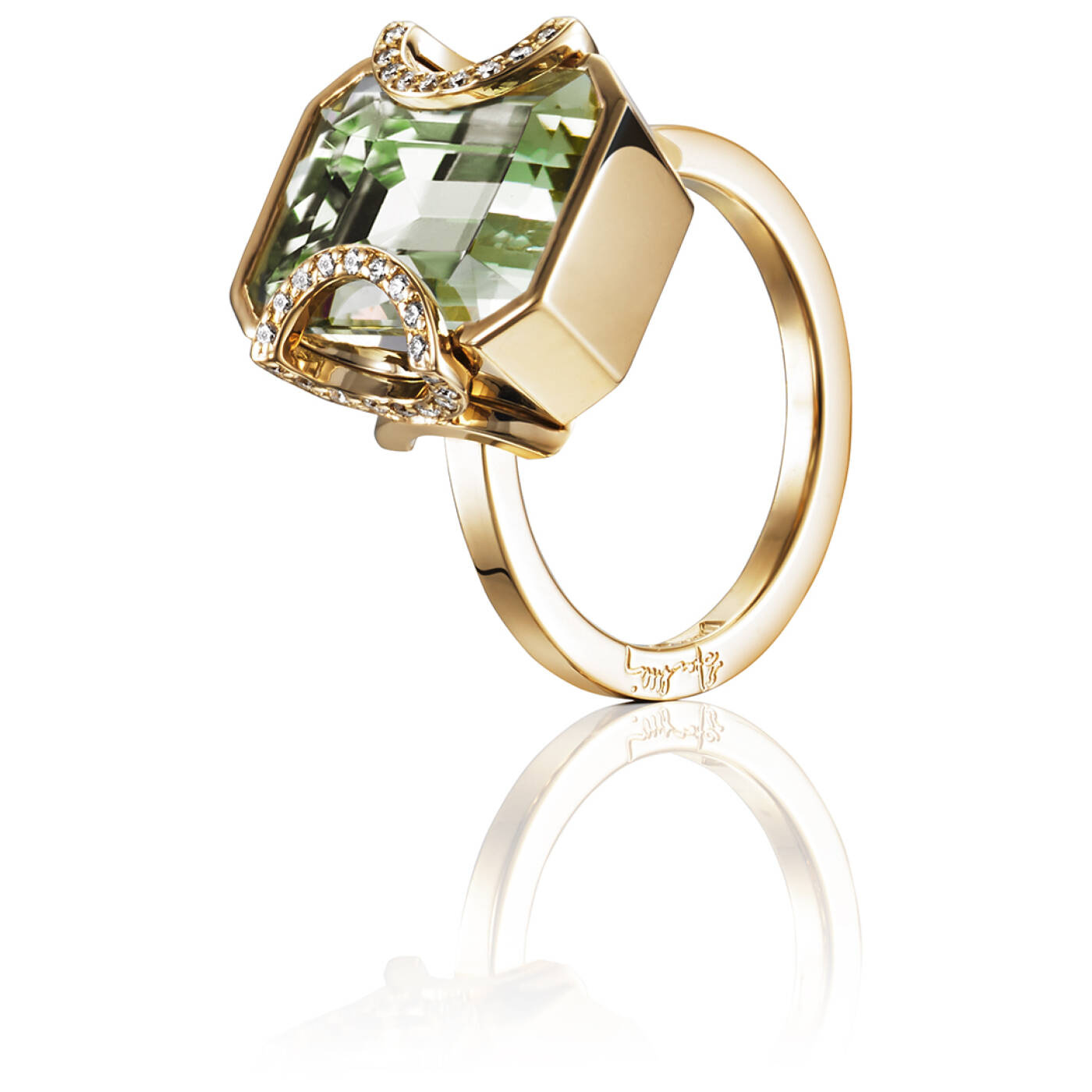 Little Magic Star - Green Quartz Ring goud
