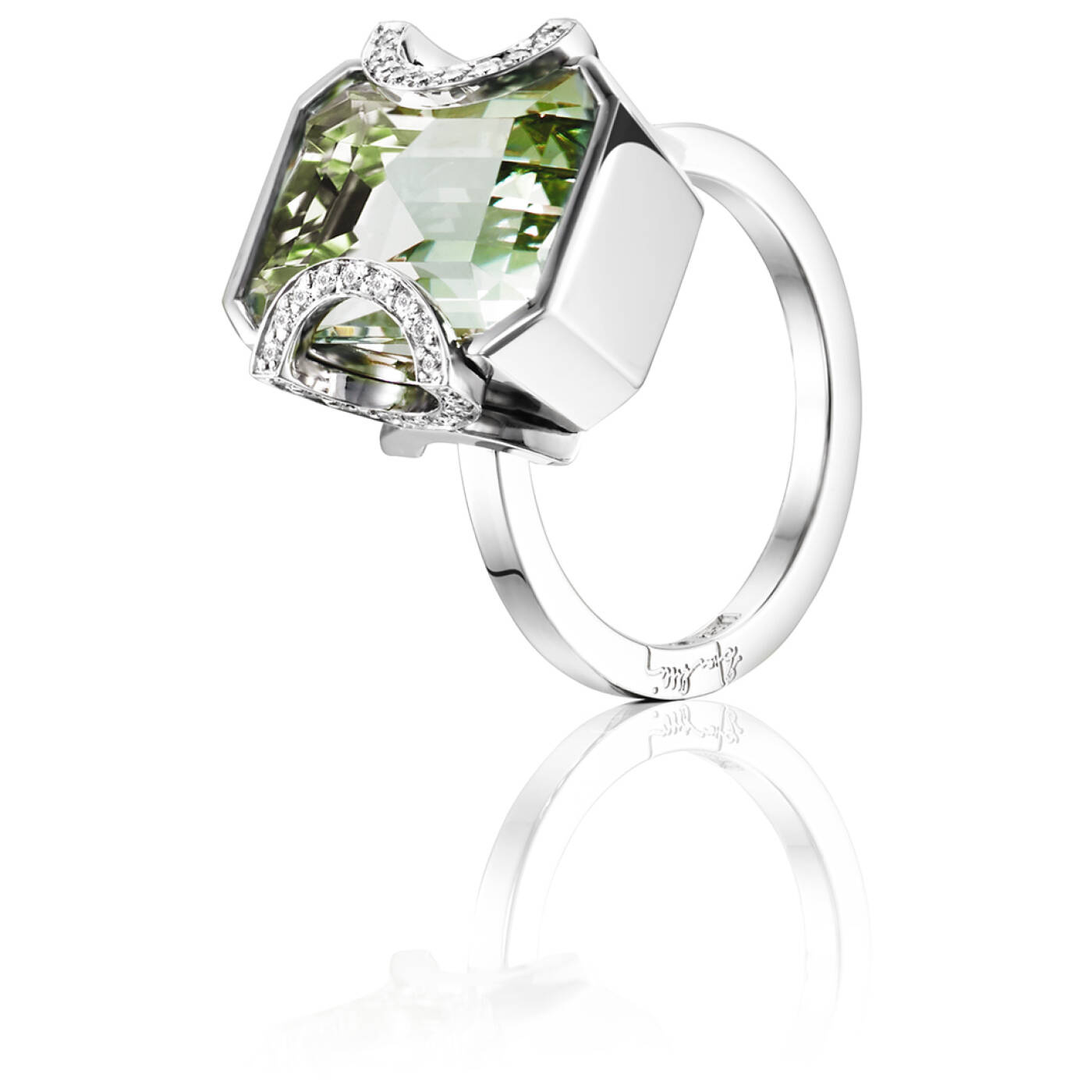 Little Magic Star - Green Quartz Ring Witgoud