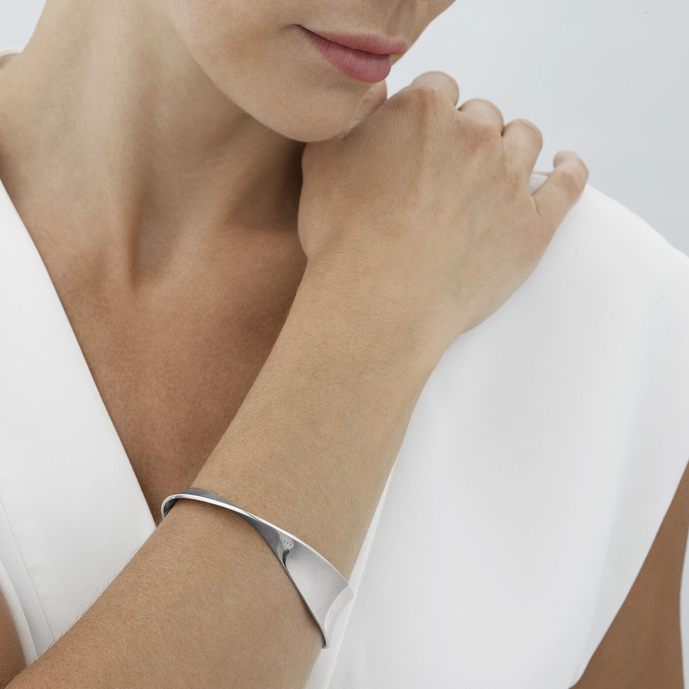 MOEBIUS BANGLE Armbanden Zilver