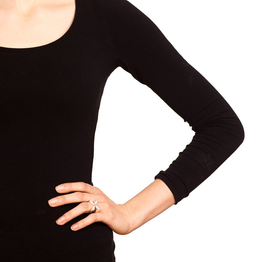 Sparkling ellipse Ring Silver